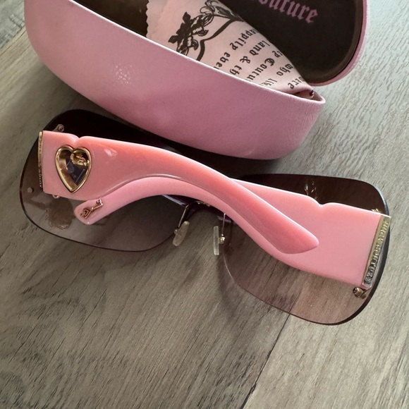 Juicy Couture Y2K Pink RARE charm sunglasses - Picture 2 of 7